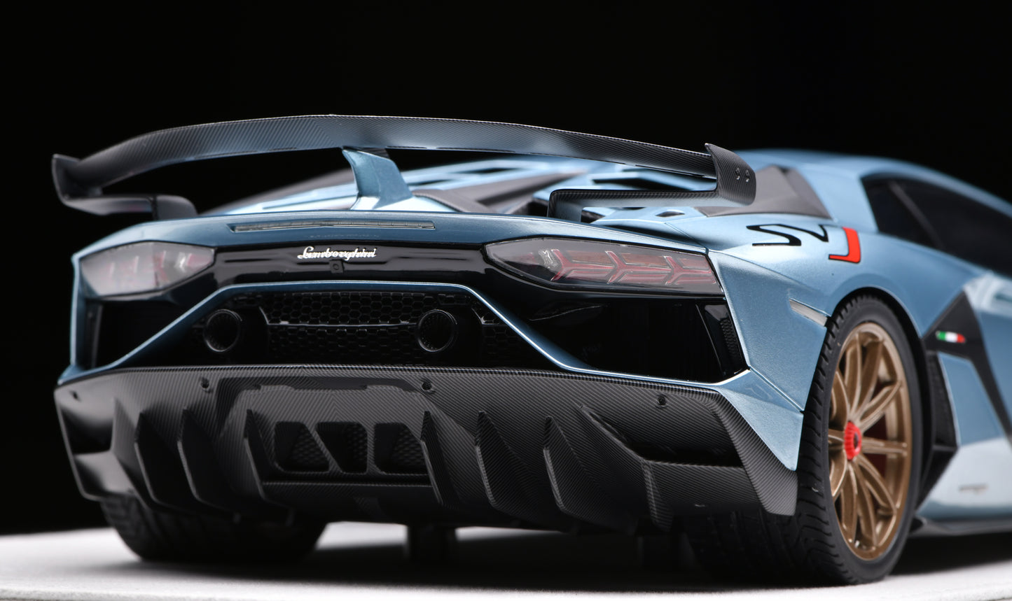 1:18 MakeUp Lamborghini Aventador SVJ 2018(Niero Wheel) Azzurro Tethys EML026F