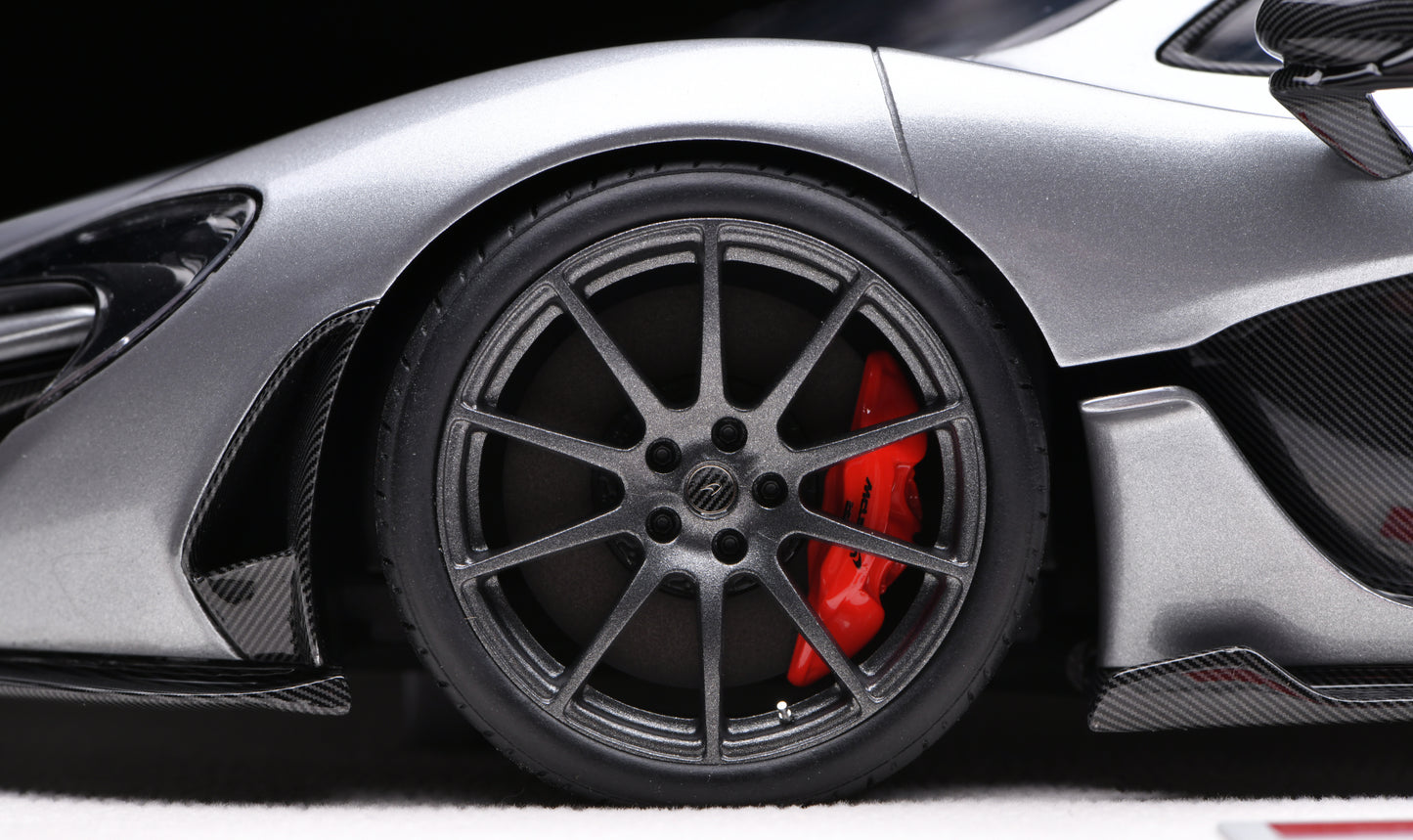1:18 MakeUp Mclaren P1 2013 Ice Silver Metallic EML149E