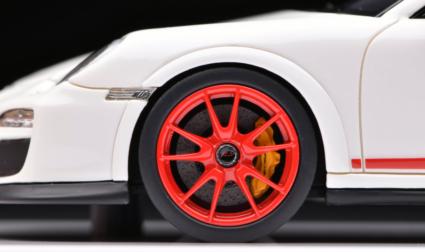 1:43 MakeUp Porsche 911 (997.2) GT3RS White/Red Stripe EM603B