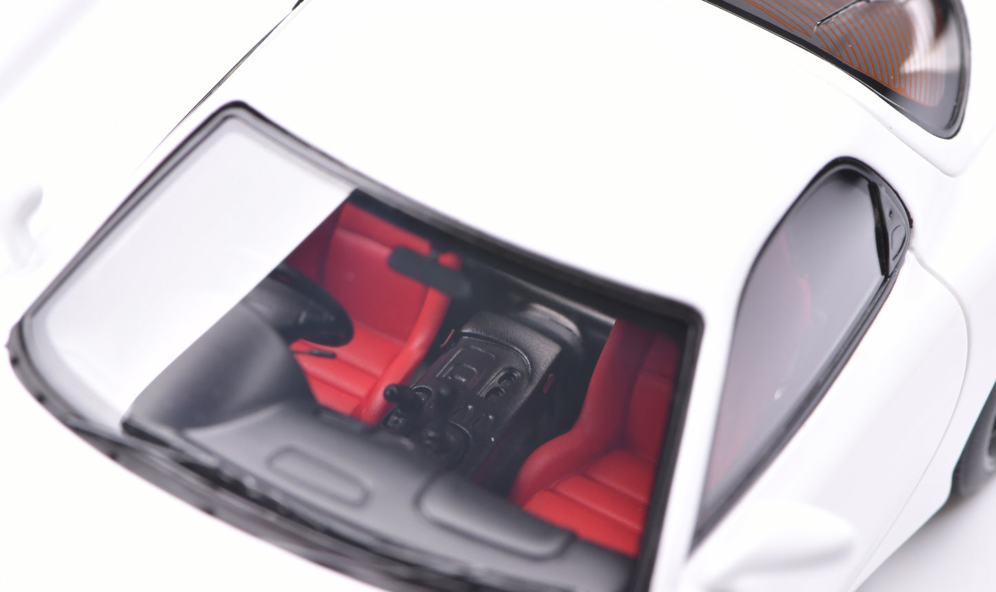 1:43 MakeUp Mazda RX-7(FD3S) Spirt R TypeA(Head lamp open)Pure White EM817B