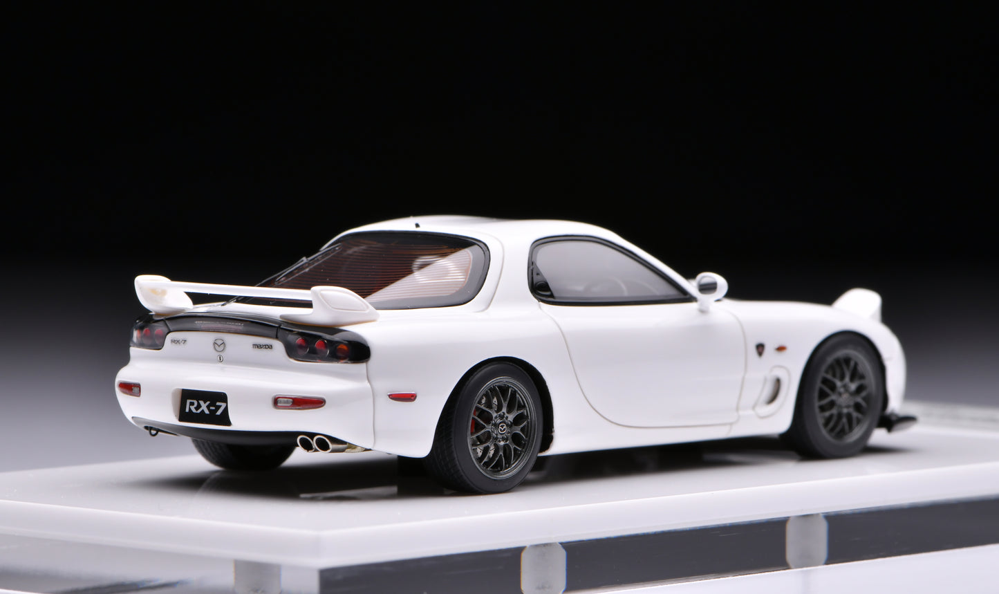 1:43 MakeUp Mazda RX-7(FD3S) Spirt R TypeA(Head lamp open)Pure White EM817B