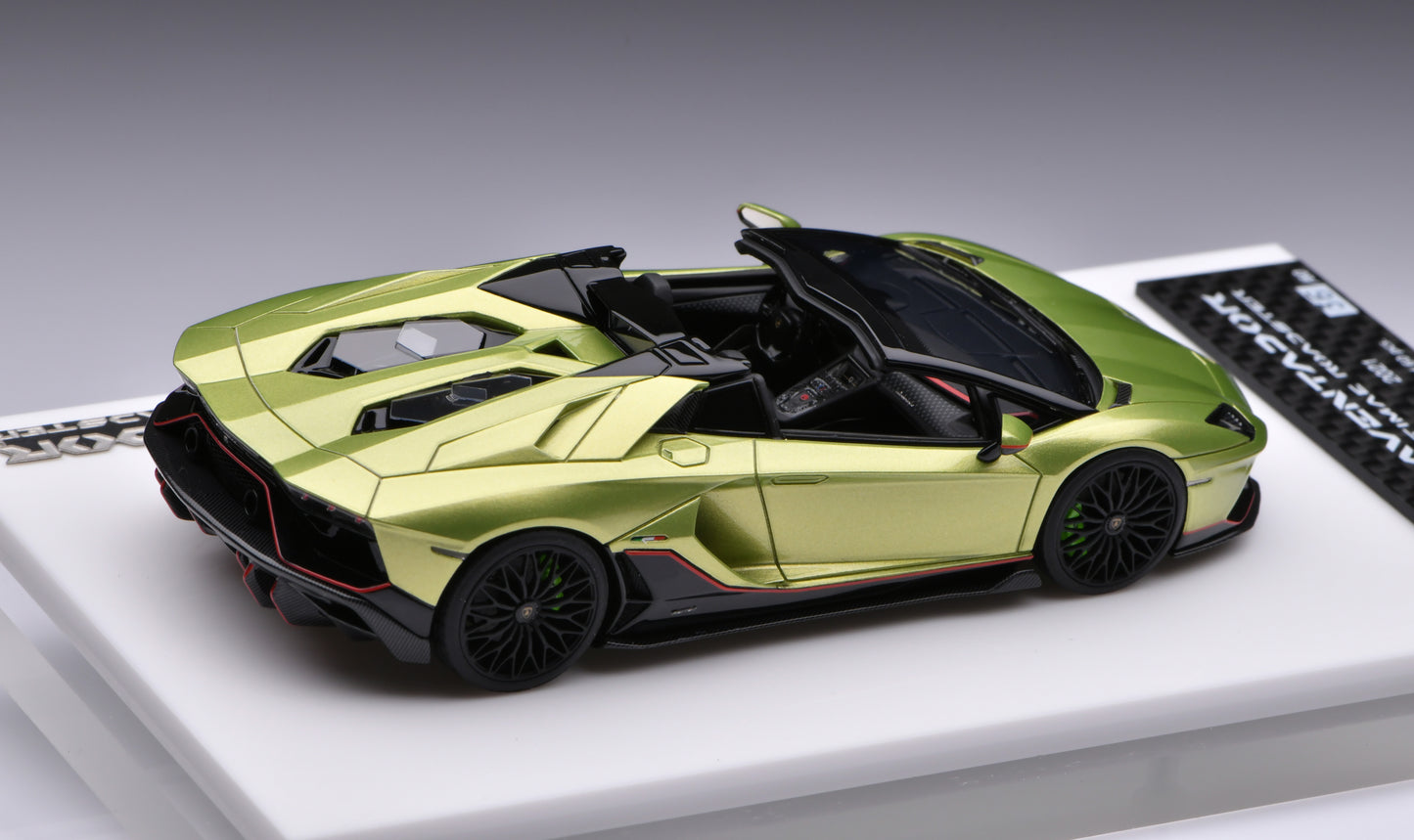 1:43 MakeUp Lamborghini Aventador LP780-4 Ultimae Roadster(Dianthus Wheel)EM637C