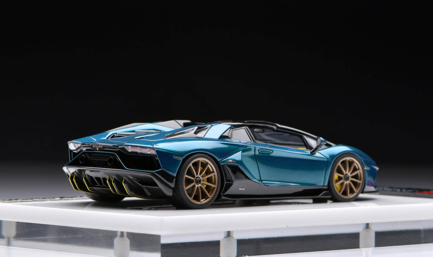 1:43 MakeUp Lamborghini Aventador LP780-4 Ultimae Roadster (Nireo Wheel) EM638D