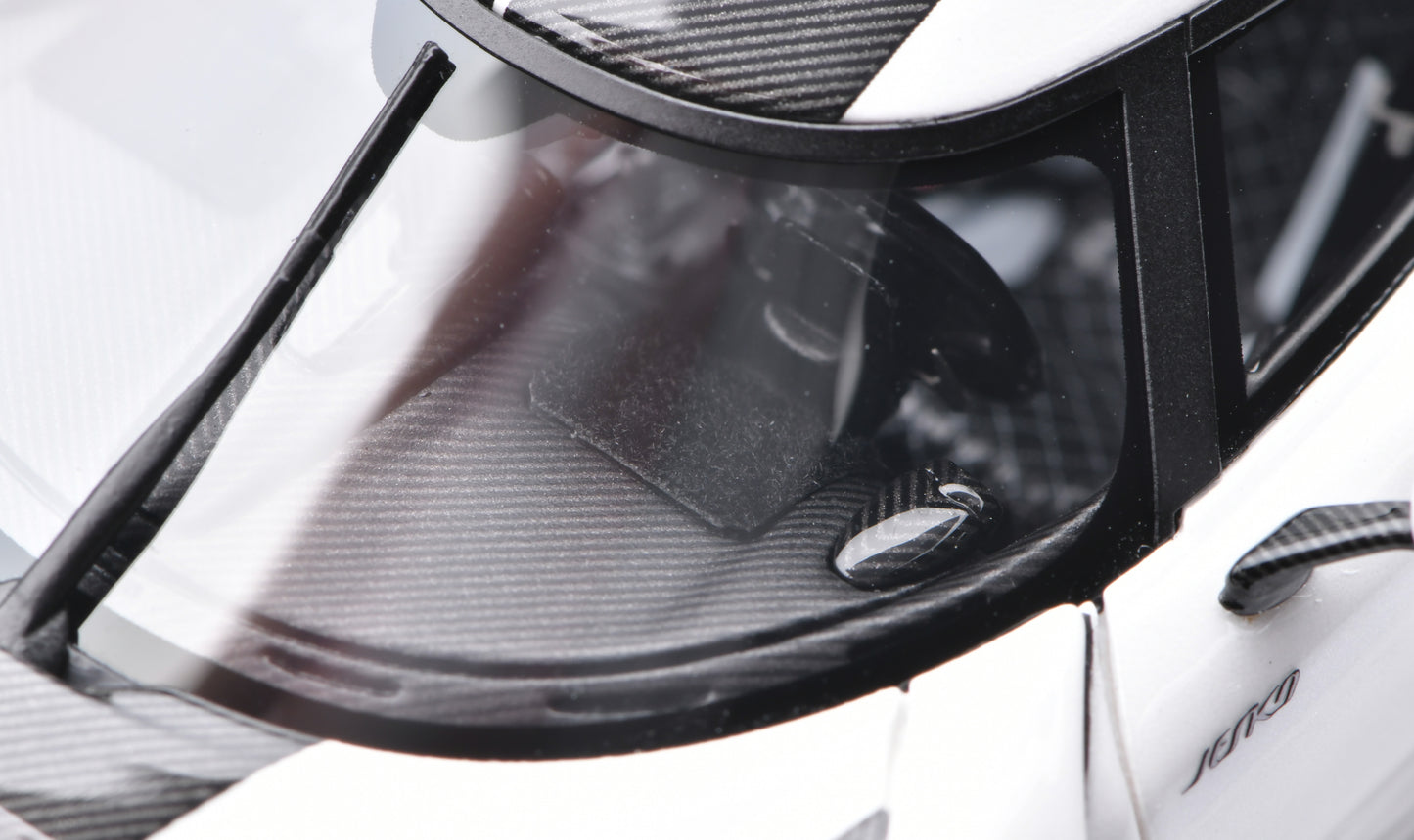 1:43 Gryning Koenigsegg Jesko Attack #7339 Crystal White/Carbon