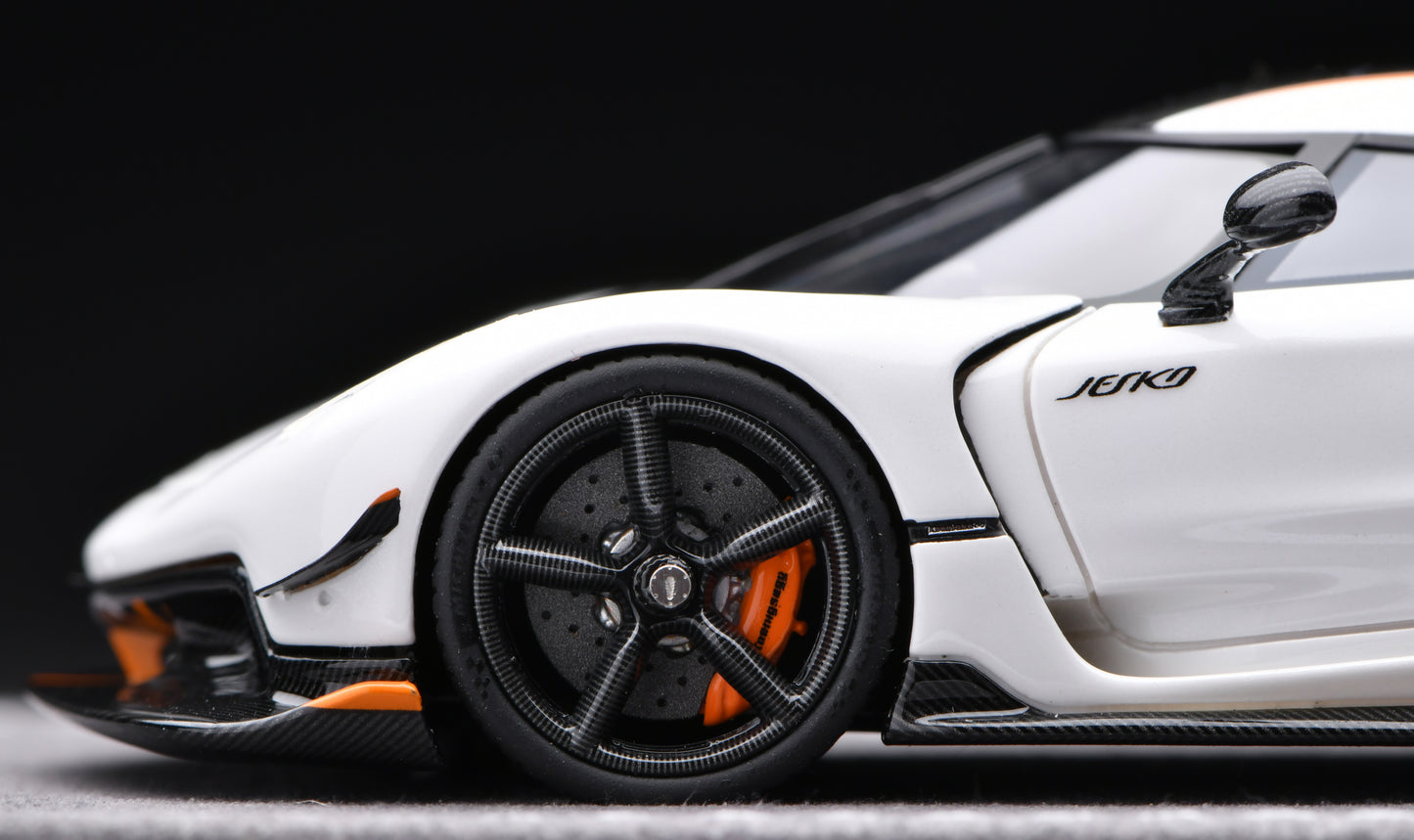 1:43 Gryning Koenigsegg Jesko Attack #7292 Pearlescent White/Orange