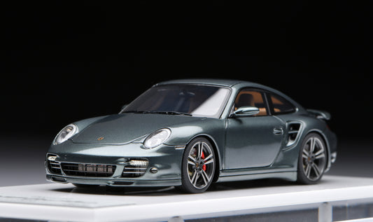 1:43 MakeUp Porsche 911 (997.2) Turbo 2010 Malachite Green Metallic EM619E