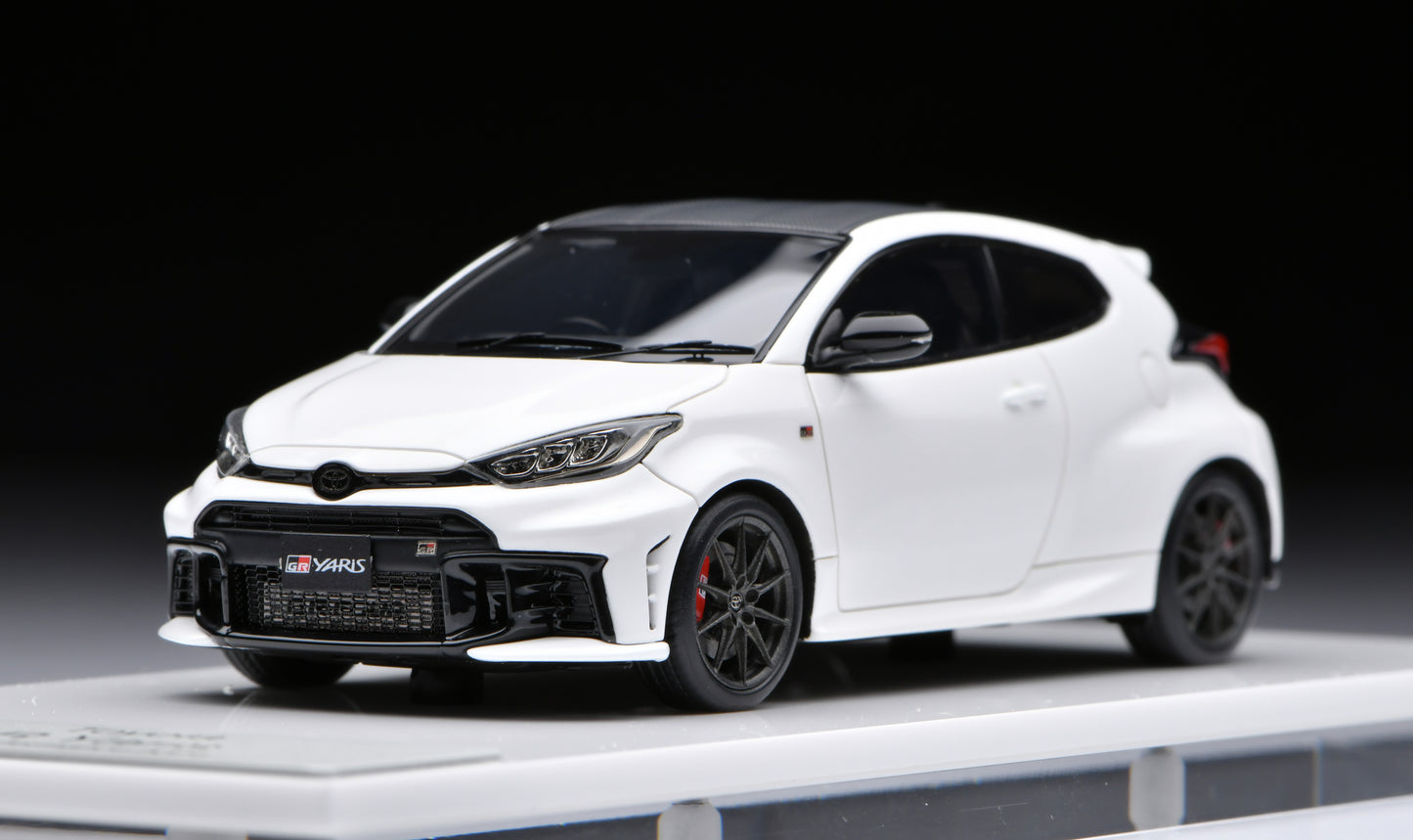 1:43 MakeUp Toyota GR Yaris RZ High Performance 2024 Super White 2 EM762A