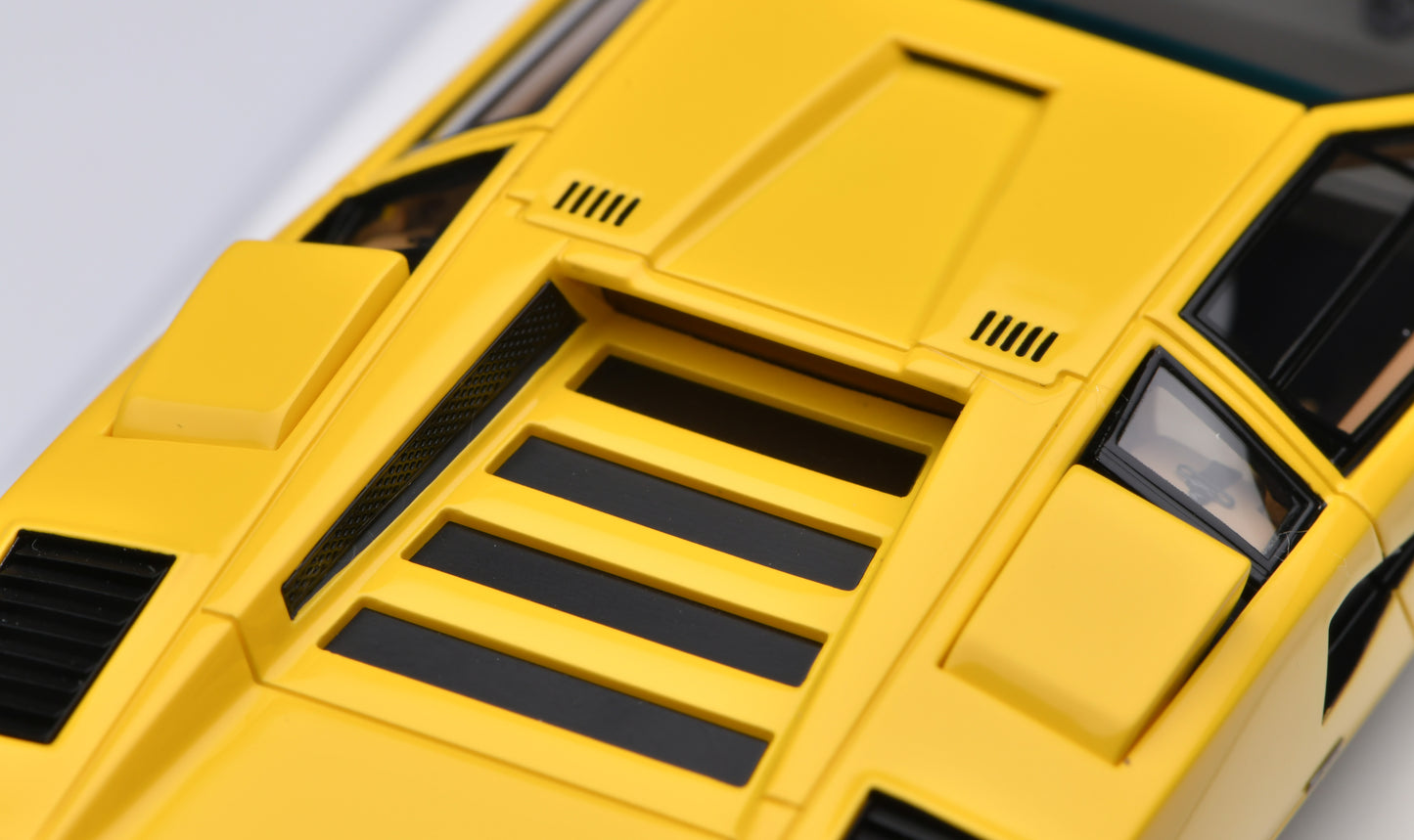 1:43 MakeUp Lamborghini Countach LP400 (Head lamp up) Yellow EM822A