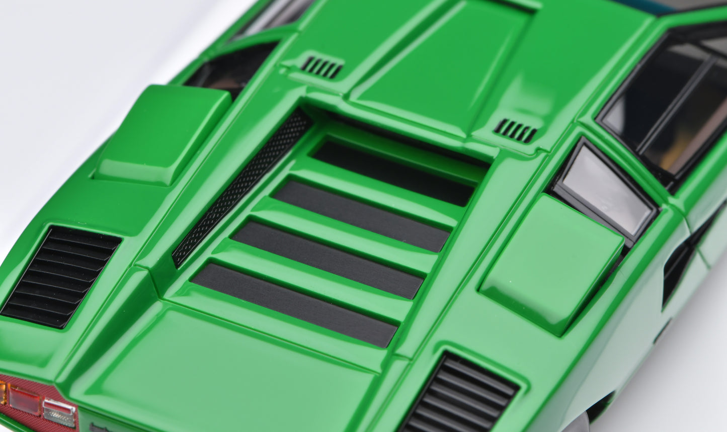 1:43 MakeUp Lamborghini Countach LP400 (Head lamp up)  Verde Medio EM822E