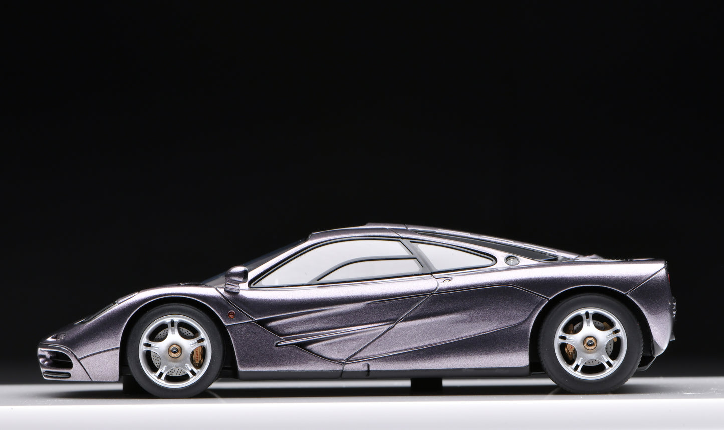 1:43 MakeUp McLaren F1 (Road car) 1995 S/N 029 Creighton Brown EM748K