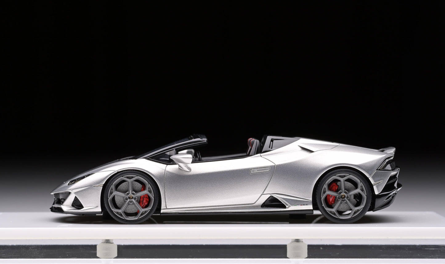 1:43 MakeUp Lamborghini Huracan EVO Spyder EM522E