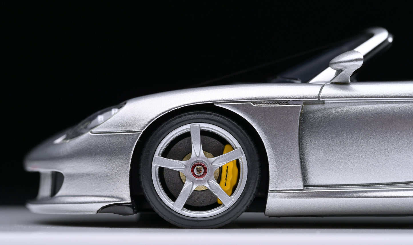 1:43 Make Up Porsche Carrera GT 2004 Wing Up GT Silver EM567A