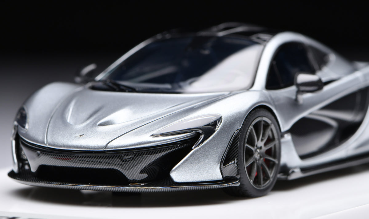 1:43 MakeUp McLaren P1 2013 Ice Silver EM741E