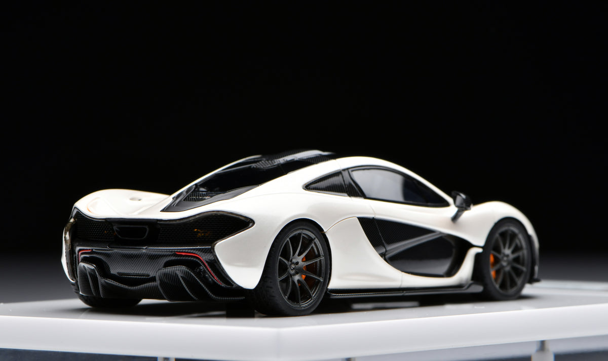 1:43 MakeUp McLaren P1 2013 White EM741D