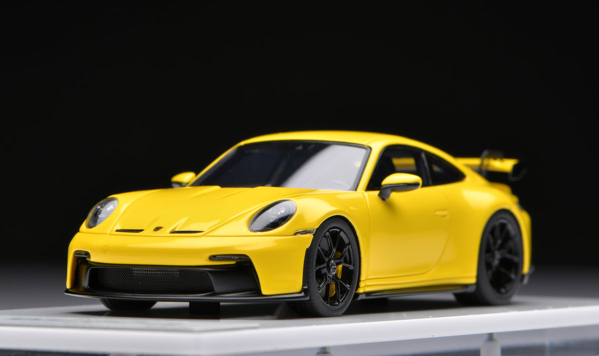 1:43 MakeUp Porsche 911 (992) GT3 2021 Racing Yellow EM758C