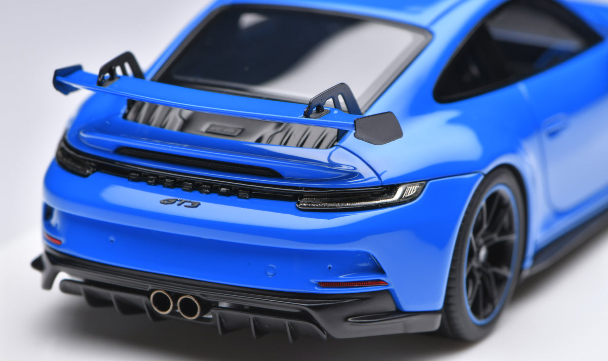 1:43 MakeUp Porsche 911 (992) GT3 2021 Shark Blue EM758A