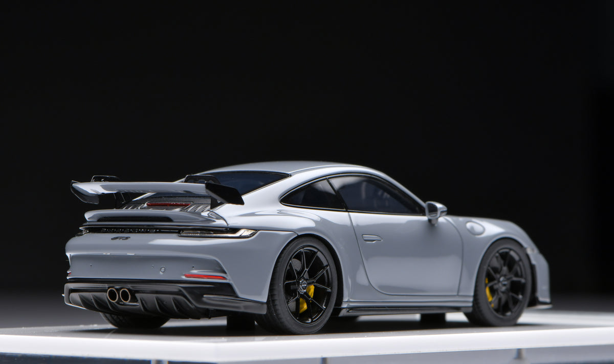 1:43 MakeUp Porsche 911 (992) GT3 2021 China Gray EM758D