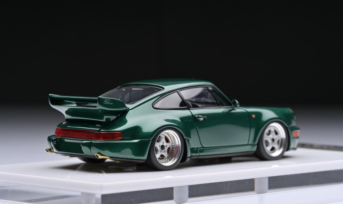 1:43 MakeUp Porsche 911 (964) Carrera 3.8 RSR Forest Green Metalic VM162I