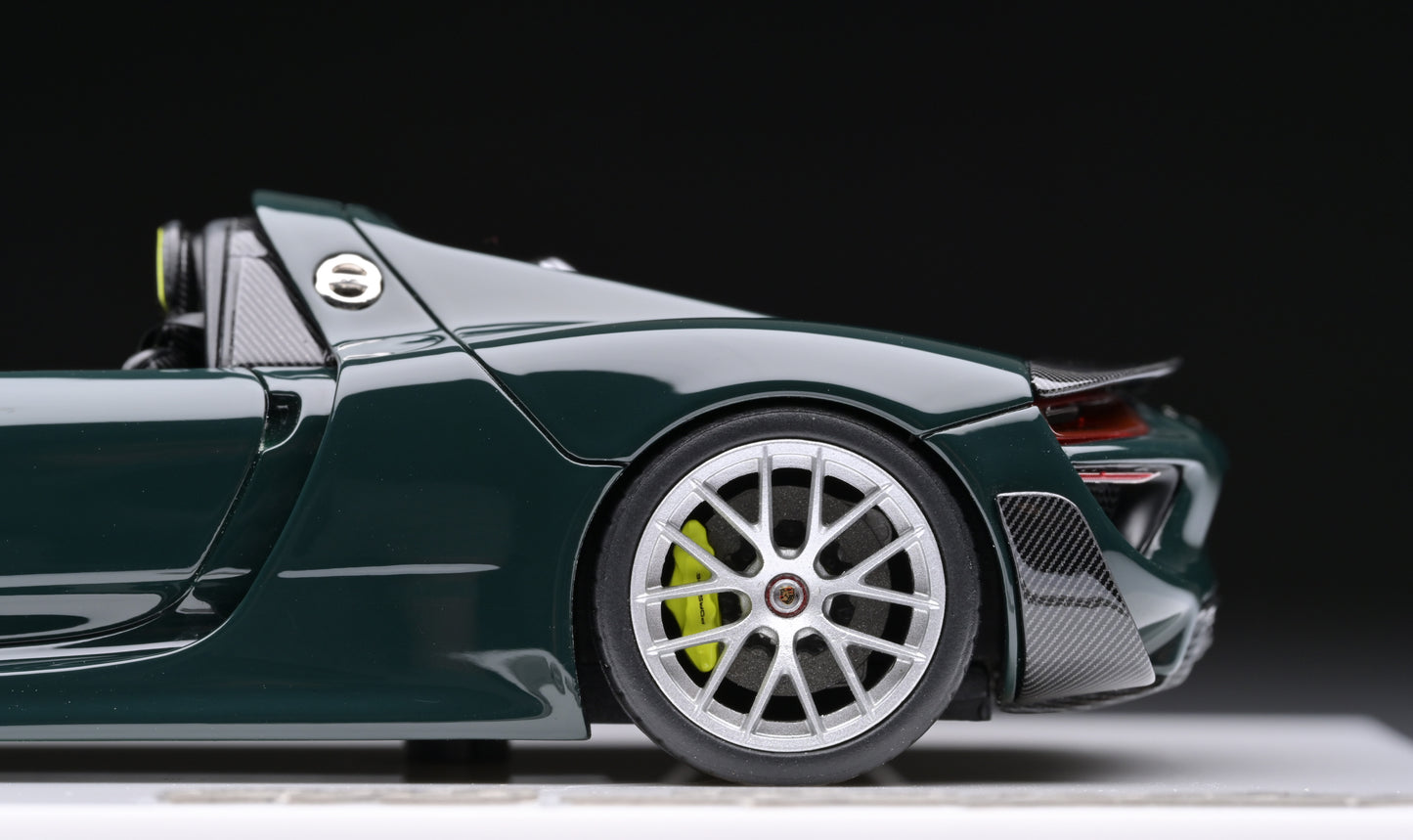 1:43 MakeUp Porsche 918 Spyder Weissach Package Brewster Green EM569G