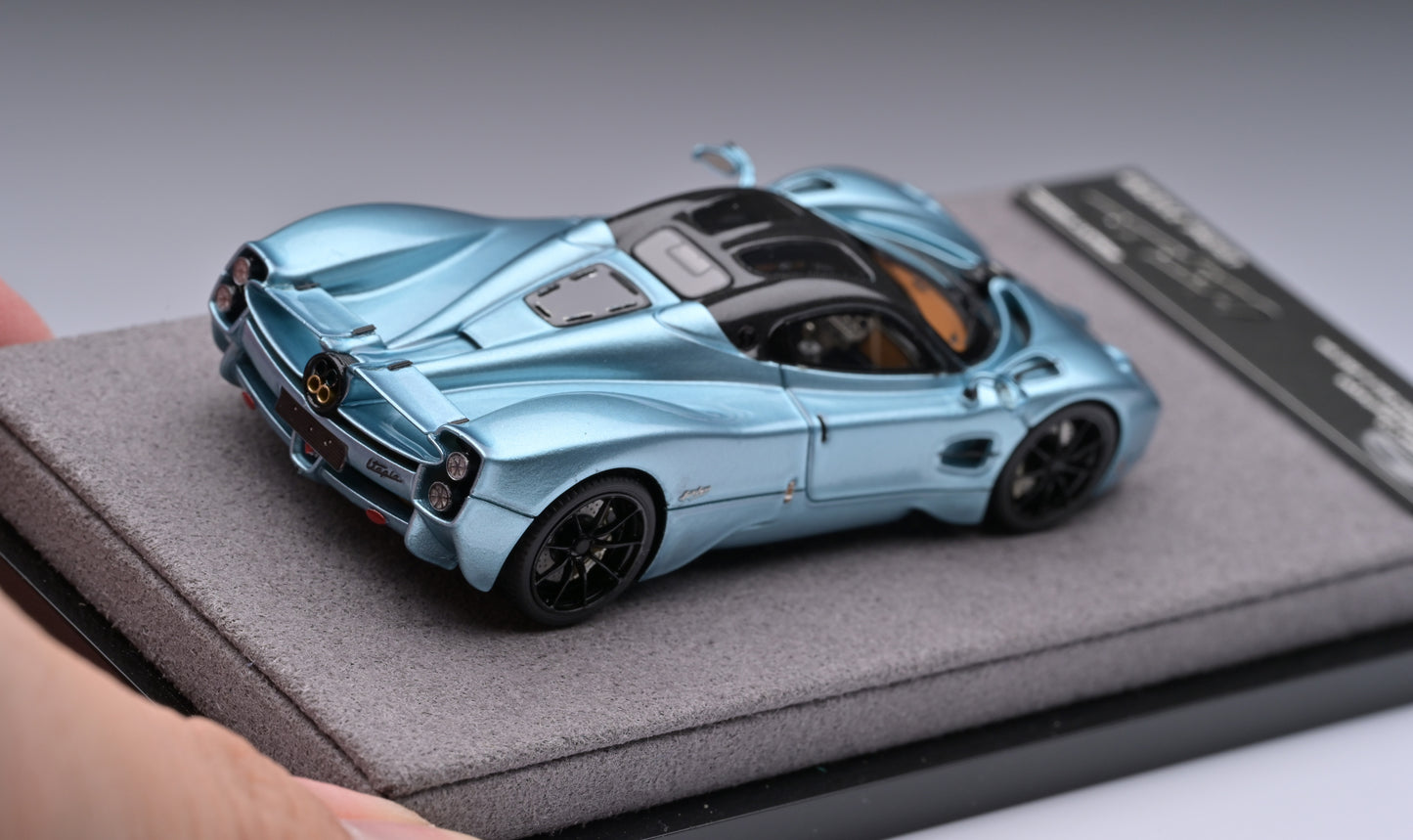 1:64 Figart Pagani Utopia Azzurro Sardegna LG64001C