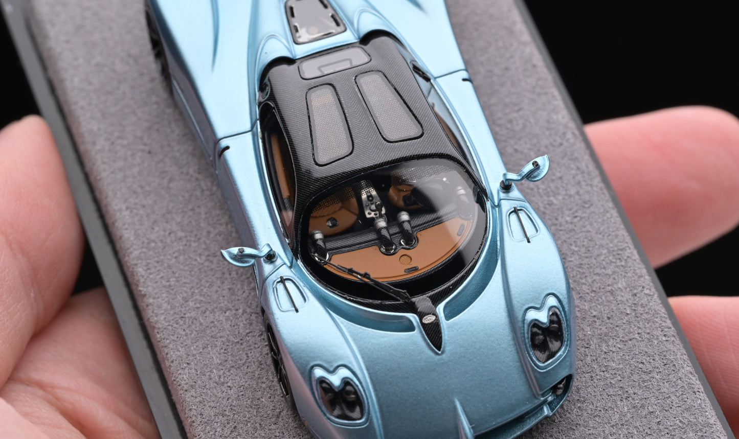 1:64 Figart Pagani Utopia Azzurro Sardegna LG64001C
