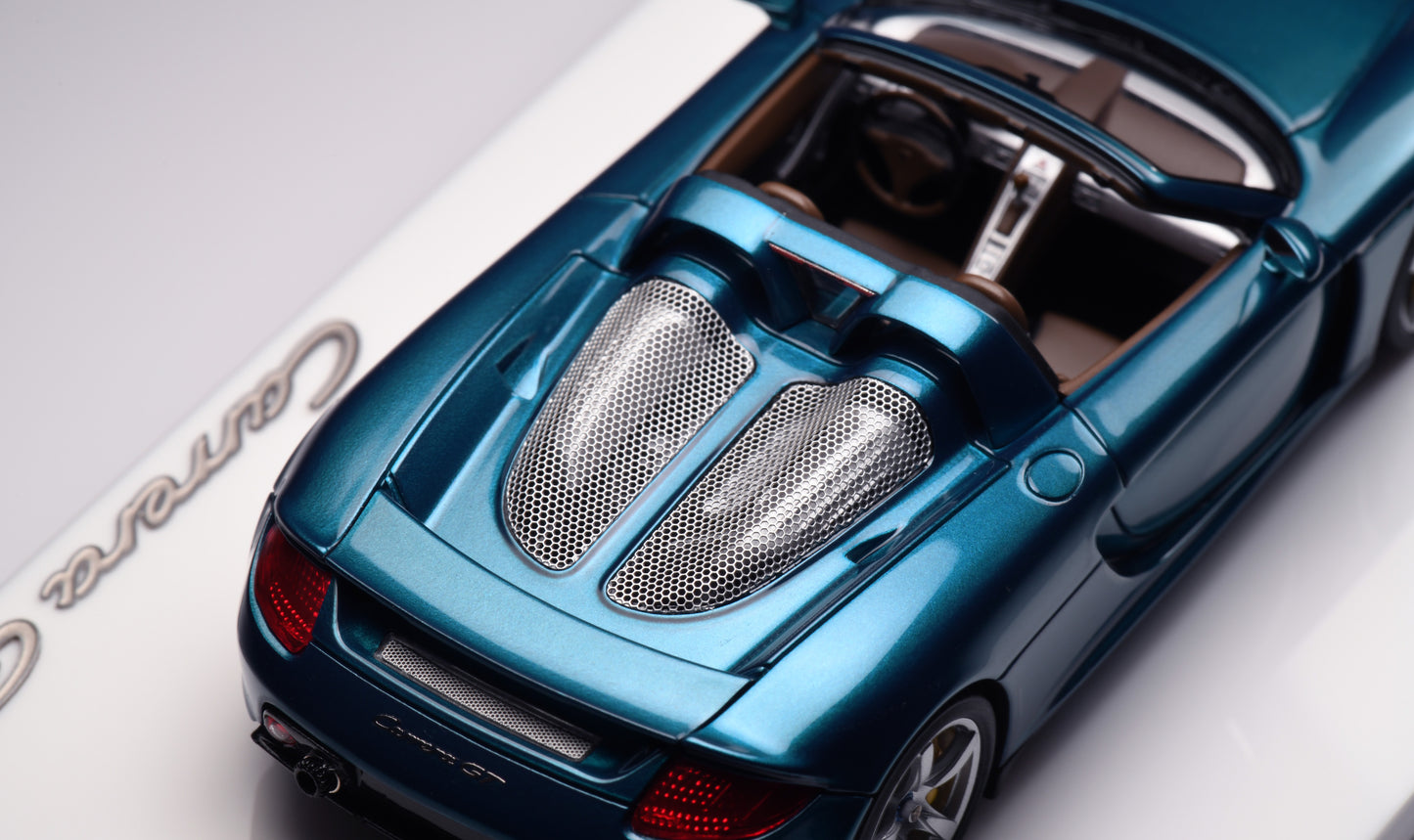 1:43 MakeUp Porsche Carrera GT 2004 EM566G