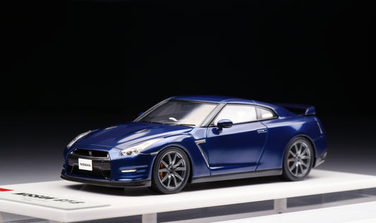 1:43 MakeUp Nissan GTR R35 (Premium Edition)2014 EM414D